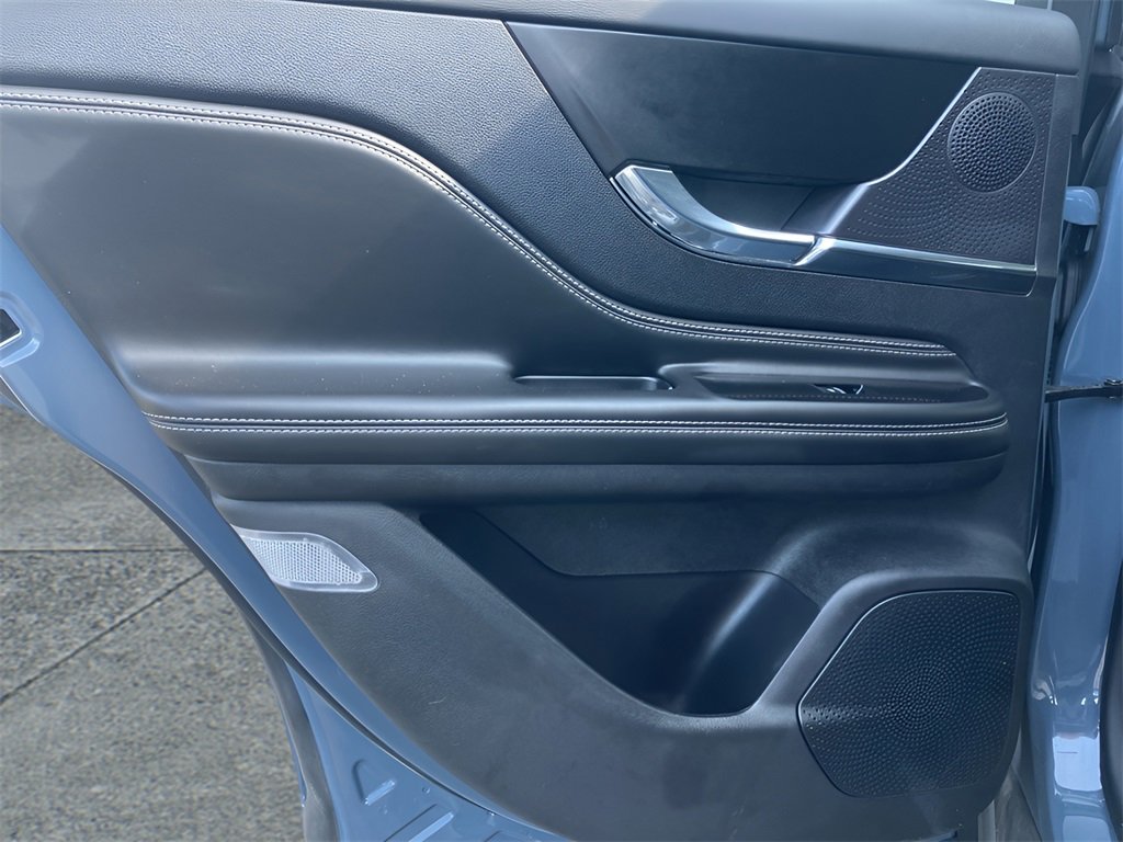 Used 2024 Lincoln Corsair Grand Touring image 46