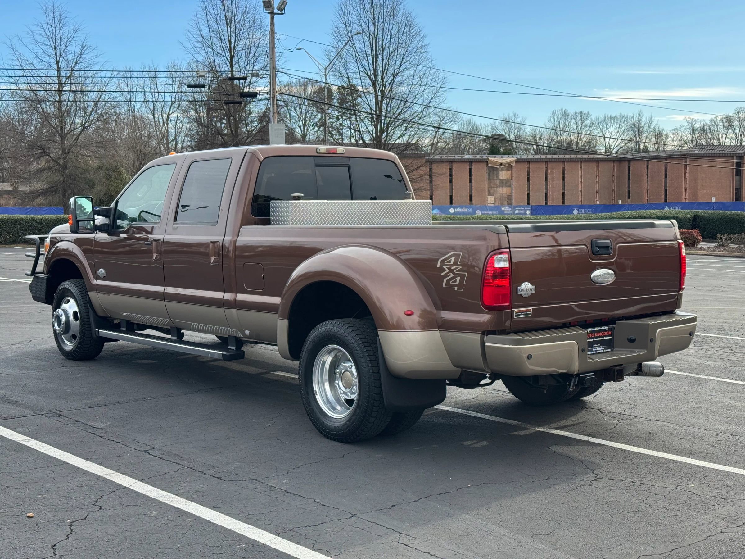 Used 2012 Ford F350 King Ranch w/ King Ranch w/Chrome Pkg AWD/4WD image 8