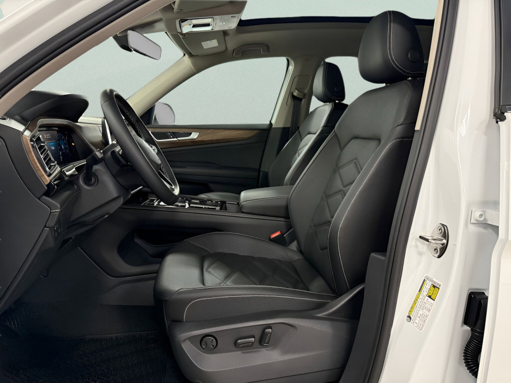 New 2026 Volkswagen Atlas SE image 18