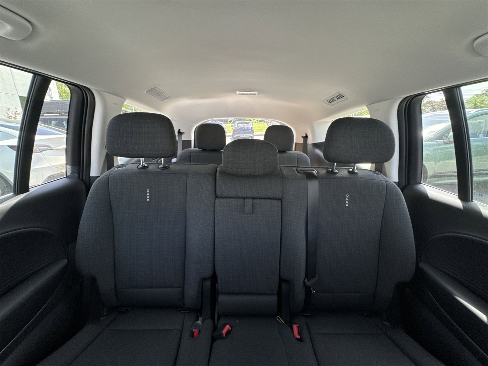 New 2026 Hyundai Ioniq 9 SE image 13