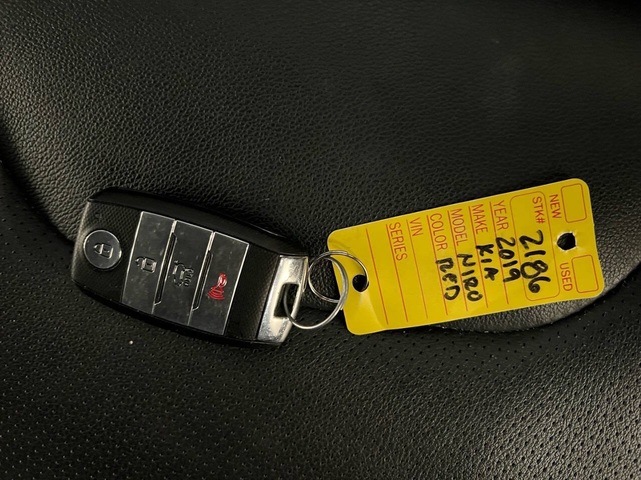 Used 2019 Kia Niro Touring FWD image 17