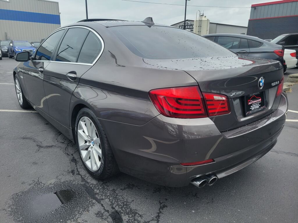 Used 2013 BMW 528i xDrive Sedan AWD/4WD image 8