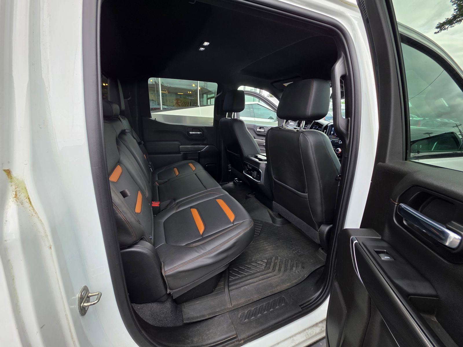 Used 2020 GMC Sierra 1500 AT4 w/ AT4 Premium Package AWD/4WD image 14