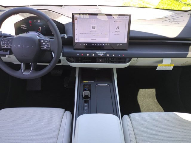 New 2026 Lexus ES 350h FWD image 14