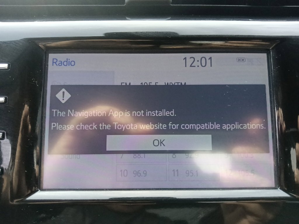 Used 2019 Toyota Camry LE w/ Phone Cable & Charge Package image 21