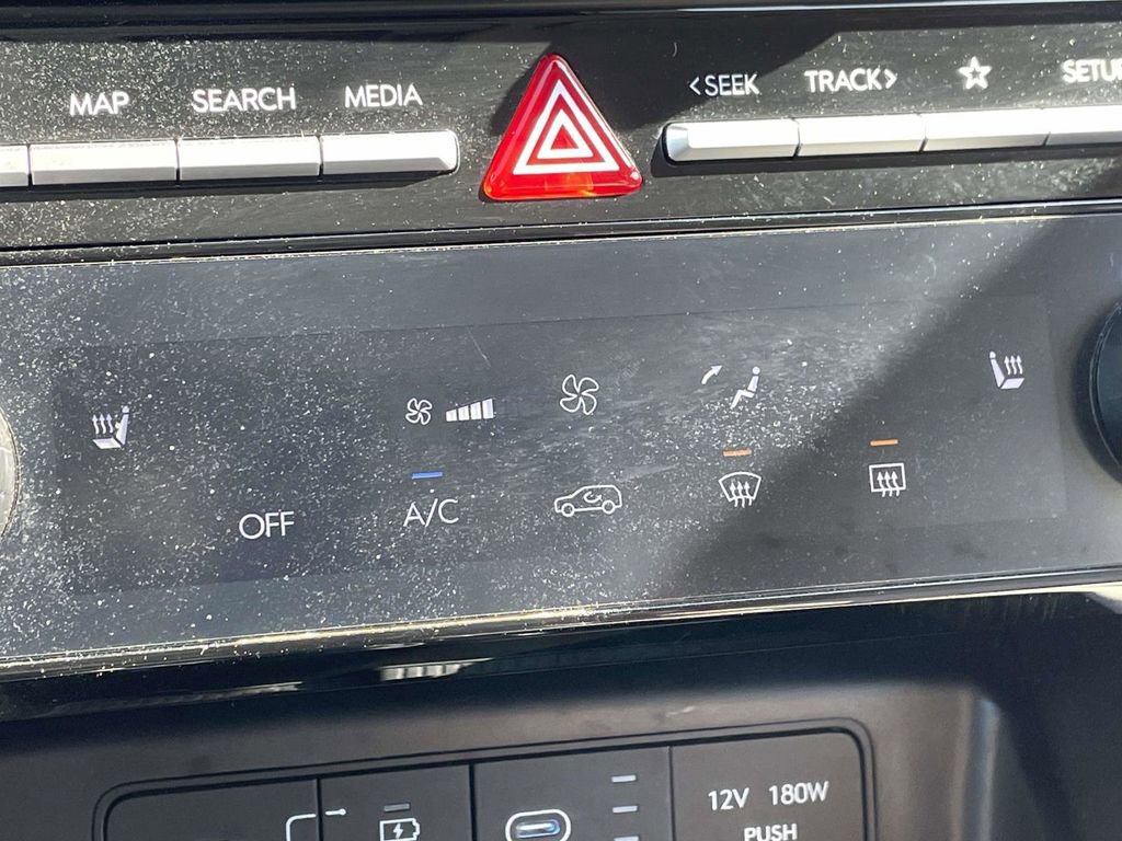 Certified 2025 Hyundai Tucson SEL image 17