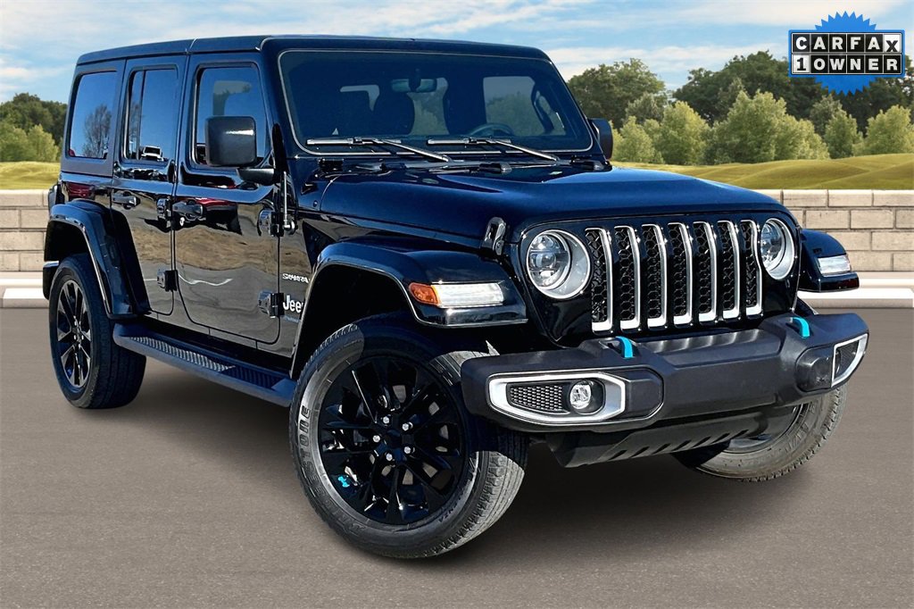 Used 2023 Jeep Wrangler Unlimited Sahara w/ Dual Top Group image 2