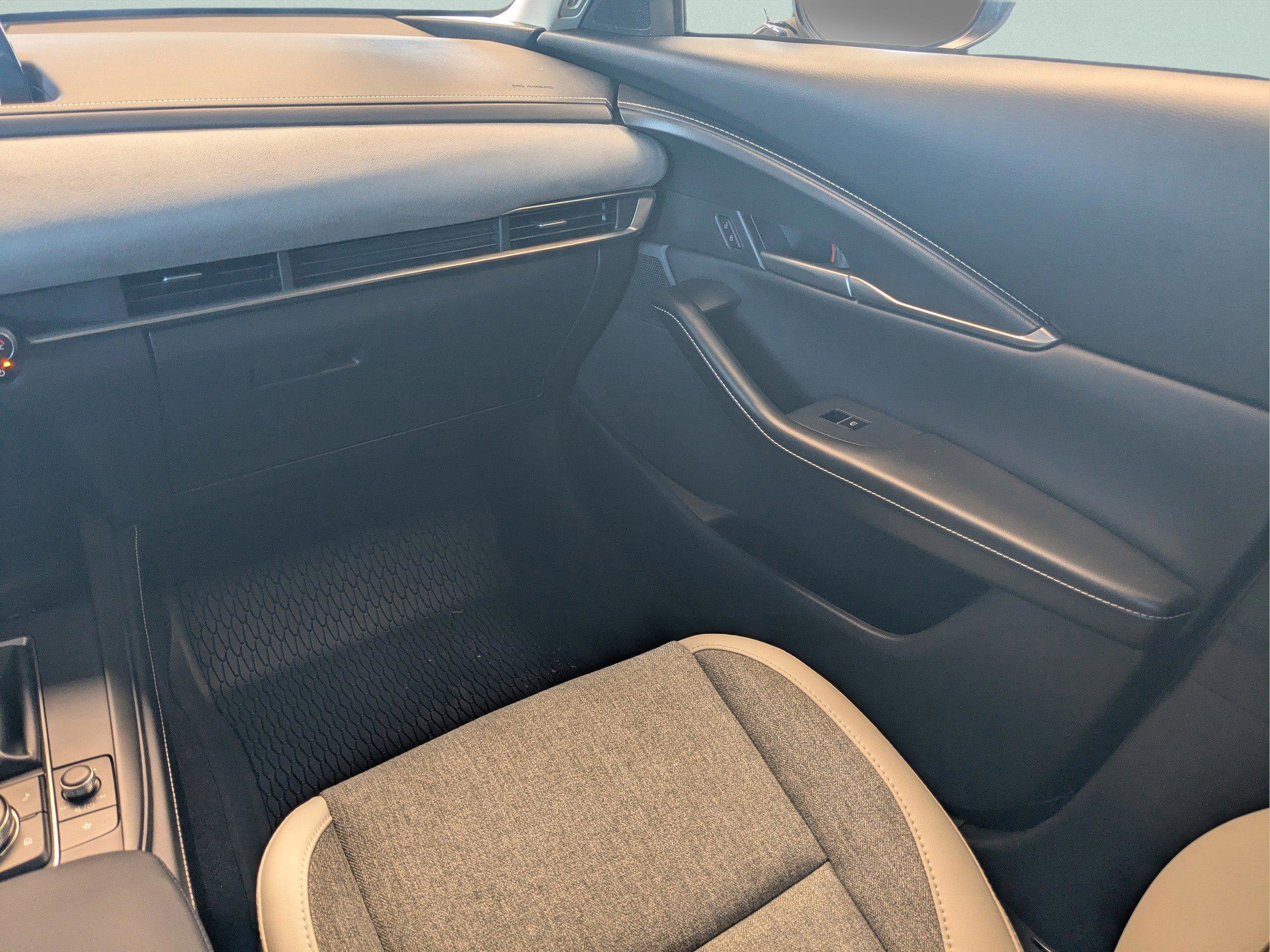 New 2026 MAZDA CX-30 Aire Edition image 18