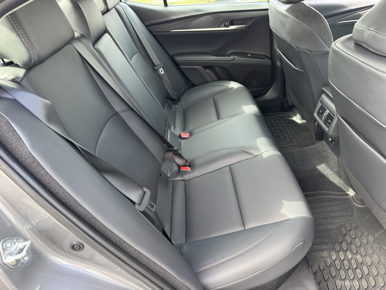 New 2026 Toyota Camry XLE w/ Premium Package FWD image 5