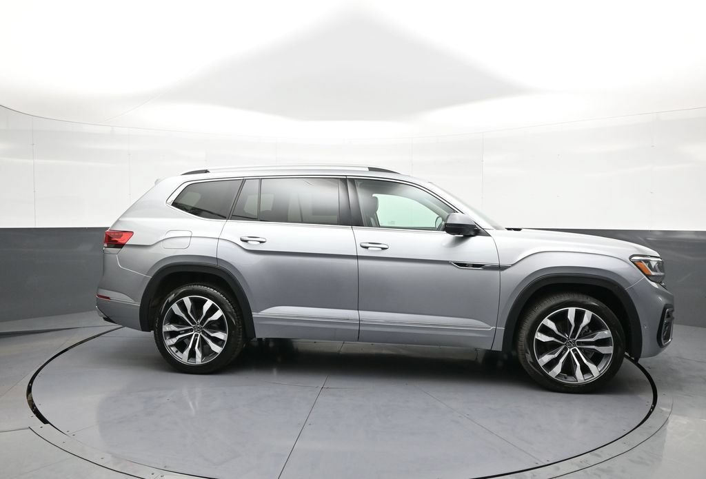 Used 2023 Volkswagen Atlas SEL Premium AWD/4WD image 5