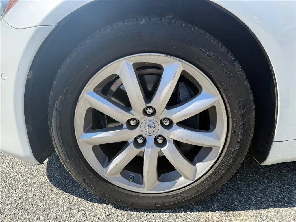 Used 2009 Lexus LS 460 w/ Comfort Pkg RWD image 39