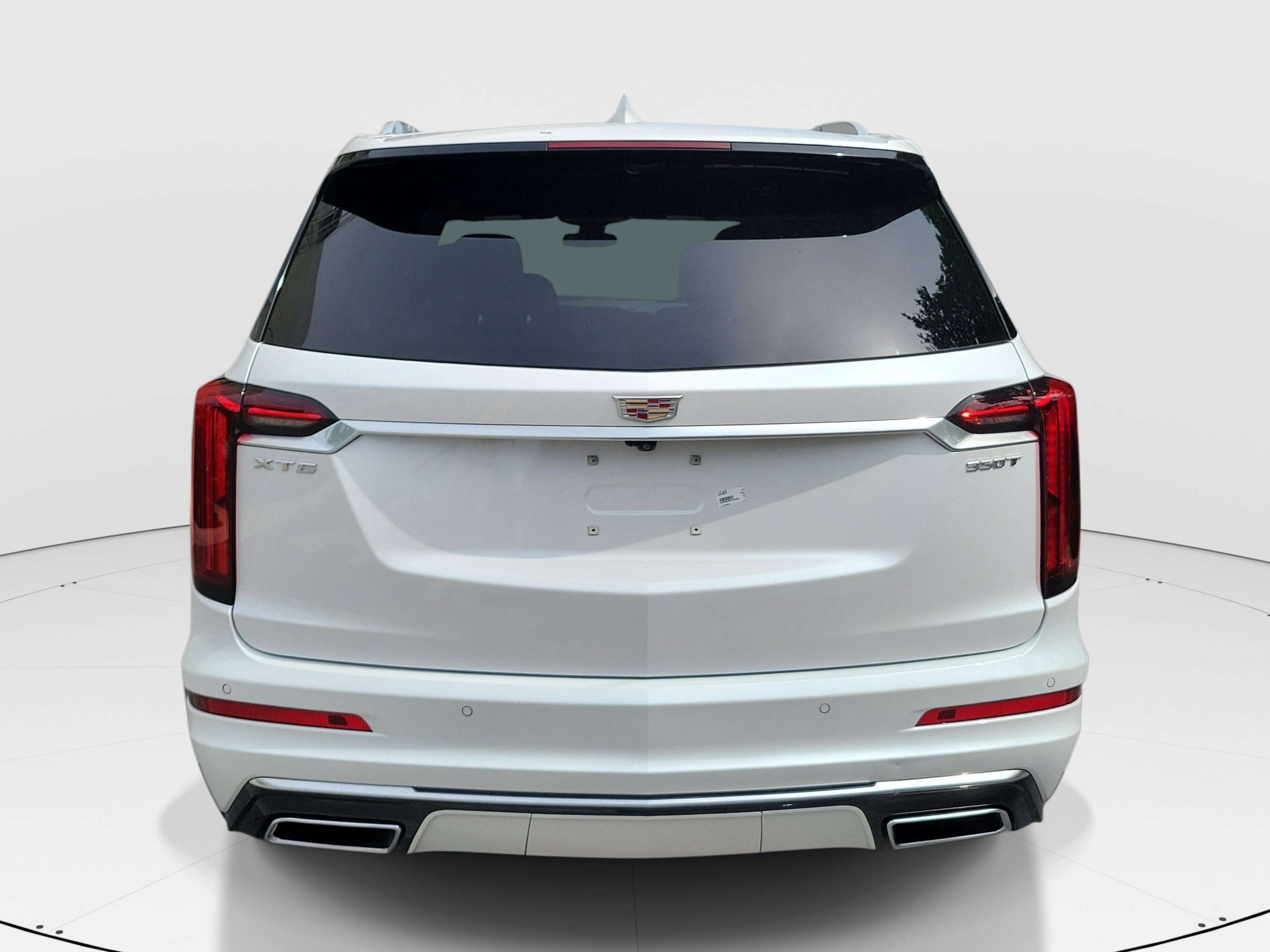 Used 2025 Cadillac XT6 Luxury FWD image 5