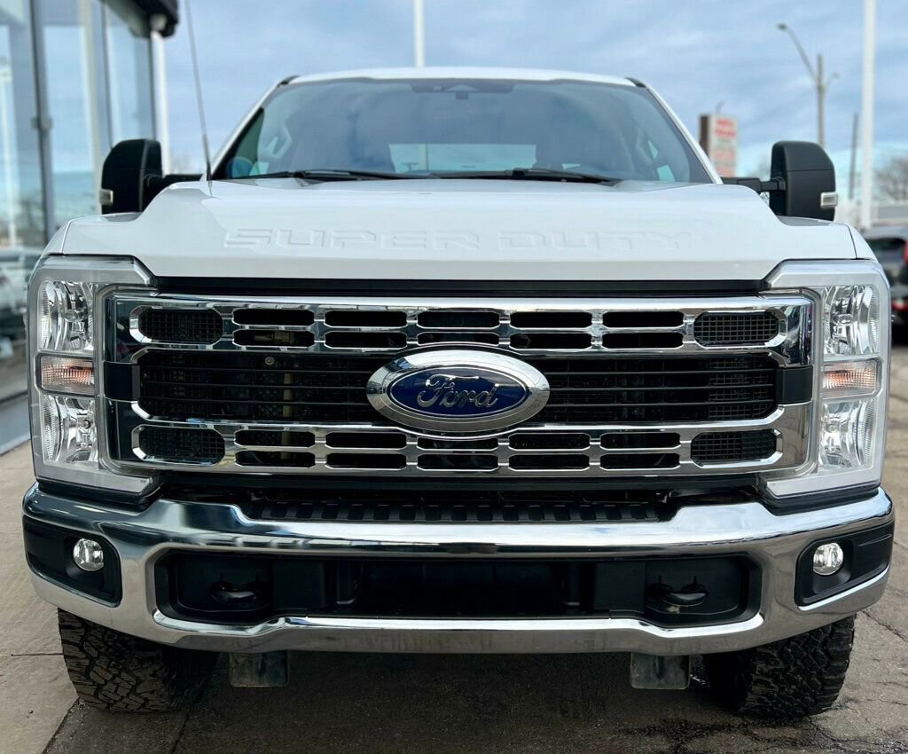 Used 2024 Ford F350 XLT w/ FX4 Off-Road Package image 6