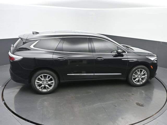 Used 2022 Buick Enclave Essence w/ Experience Buick Package FWD image 42