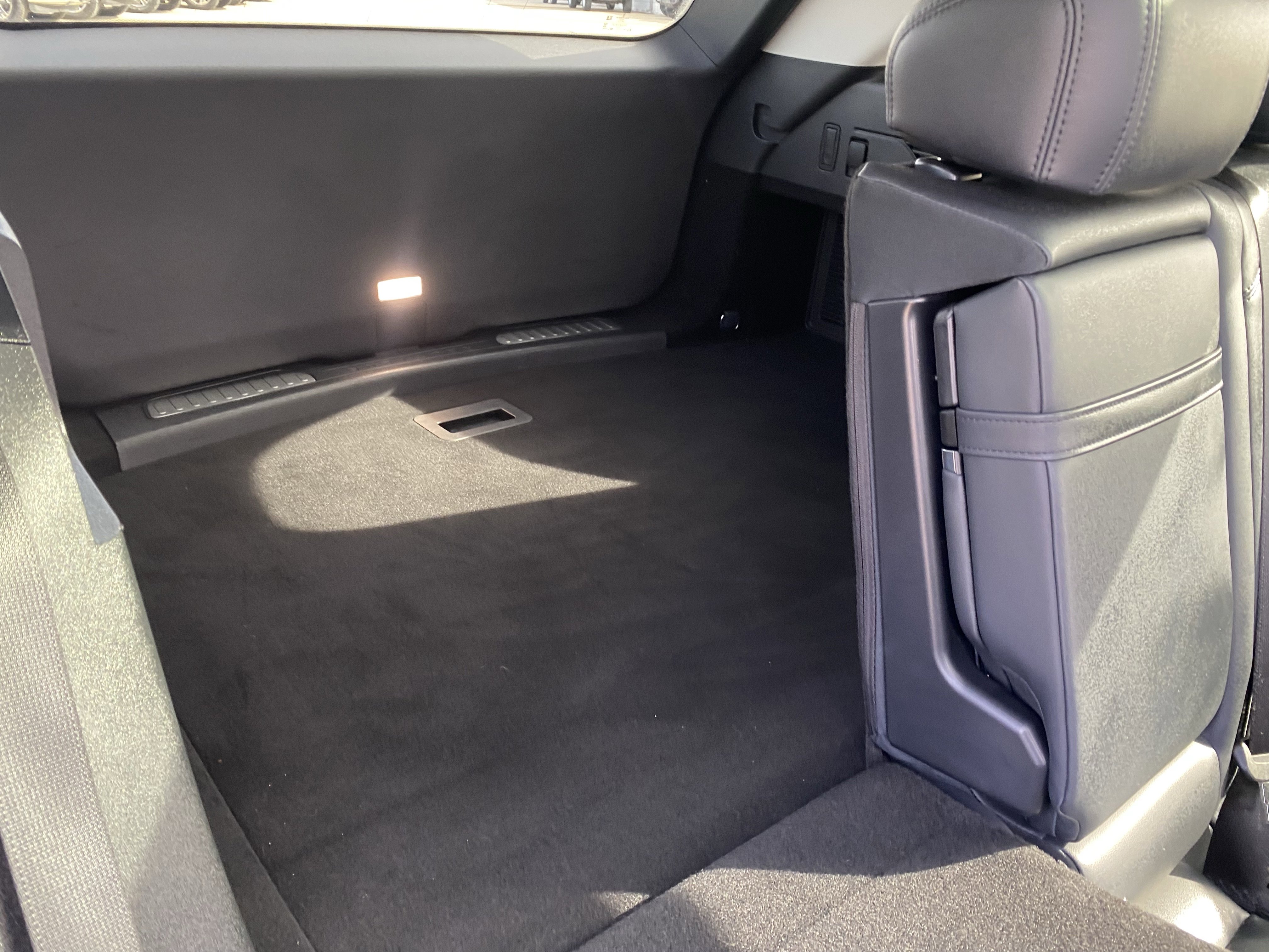 Used 2024 Lincoln Nautilus Premier w/ Equipment Group 102A AWD/4WD image 15