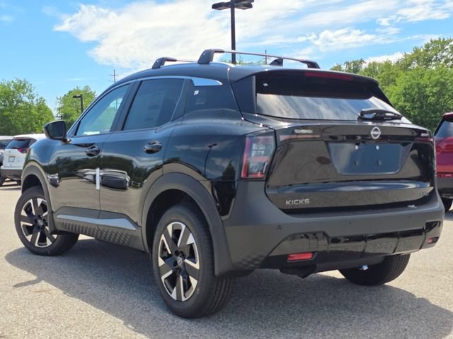 New 2026 Nissan Kicks SV w/ Cold Weather Package AWD/4WD image 13