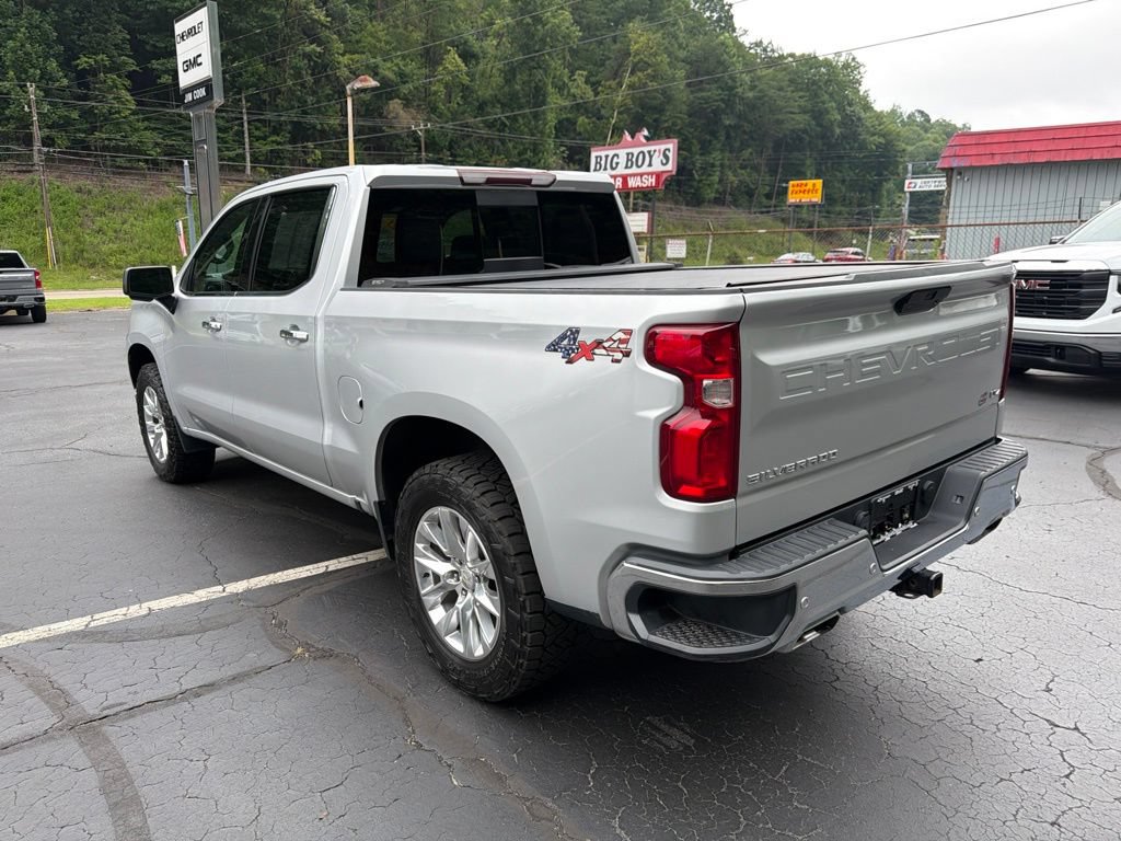 Used 2021 Chevrolet Silverado 1500 LTZ w/ Z71 Off-Road Package AWD/4WD image 2