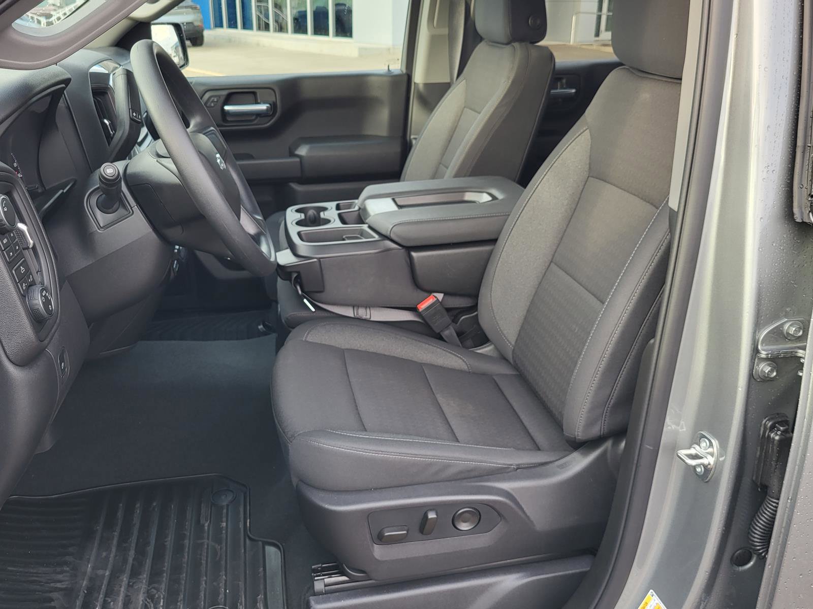 New 2026 Chevrolet Silverado 1500 Custom Trail Boss w/ Dark Appearance Package image 14