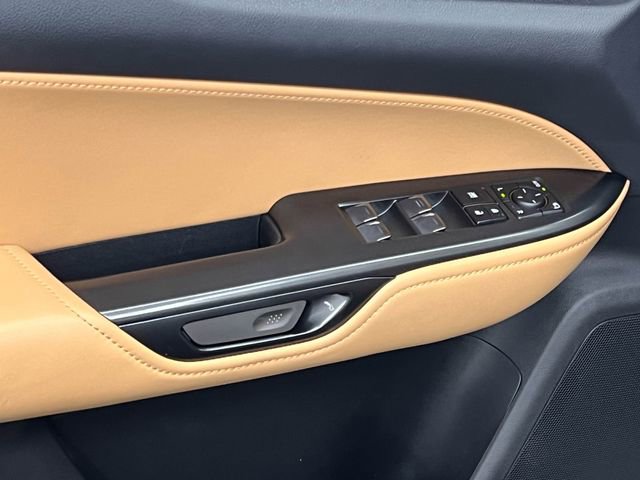 Used 2025 Lexus NX 250 FWD image 10