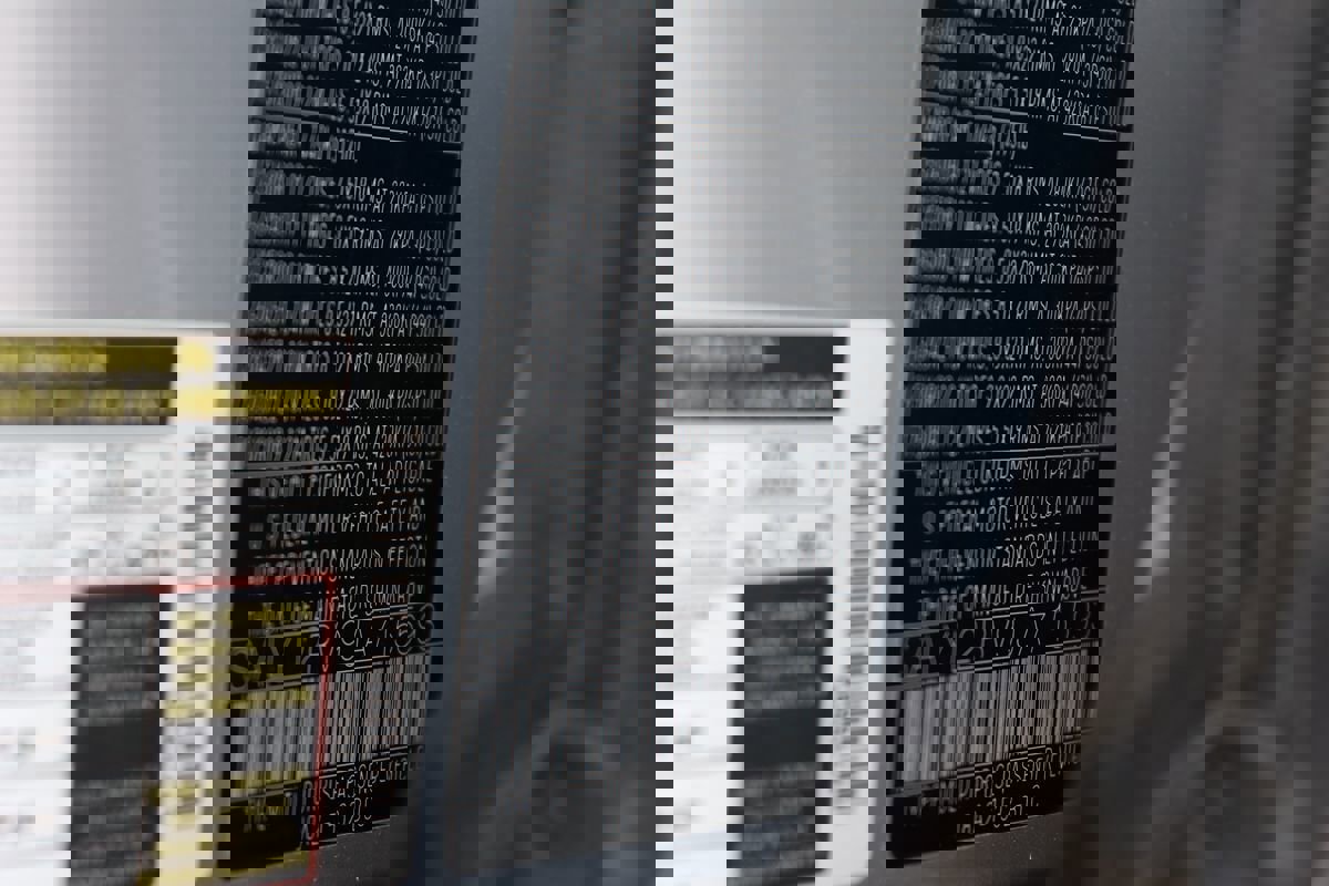 Used 2018 Land Rover Range Rover Velar R-Dynamic SE image 60