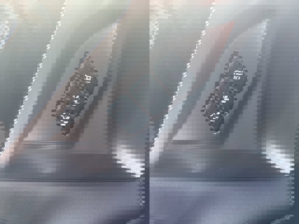 New 2025 Subaru Outback Touring XT image 22