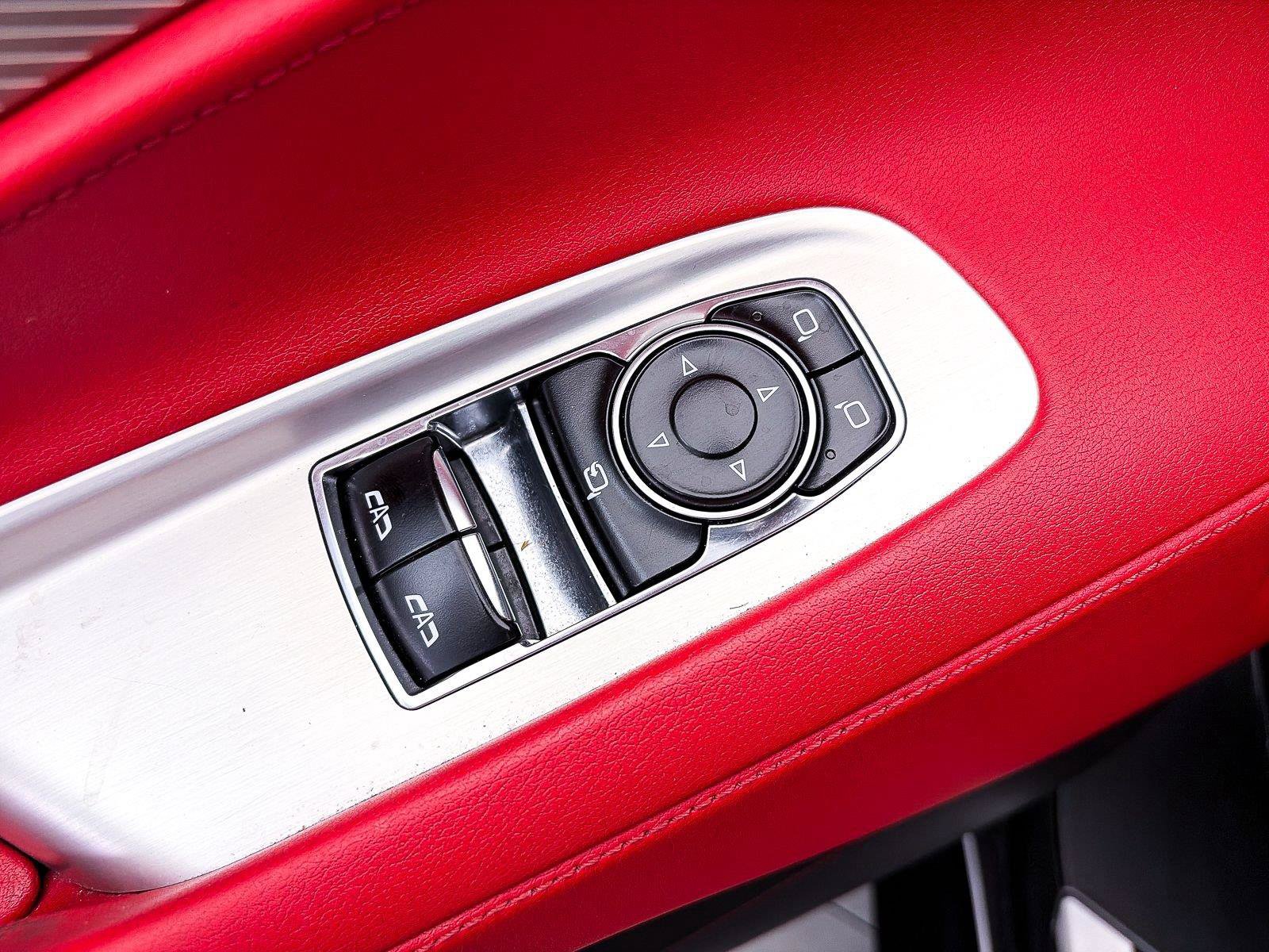 Used 2020 Chevrolet Corvette Stingray Preferred Cpe w/ 2LT Preferred Equipment Group RWD image 19