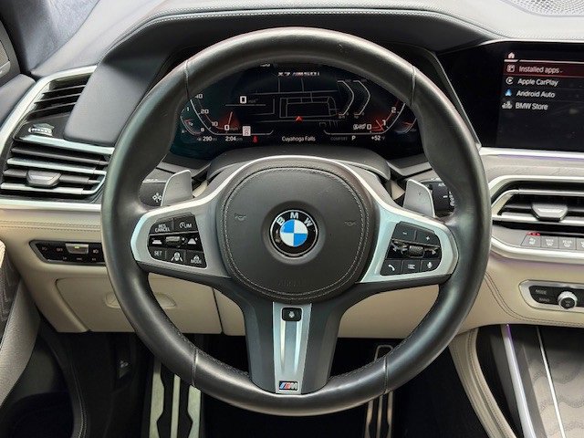 Used 2022 BMW X7 M50i image 41