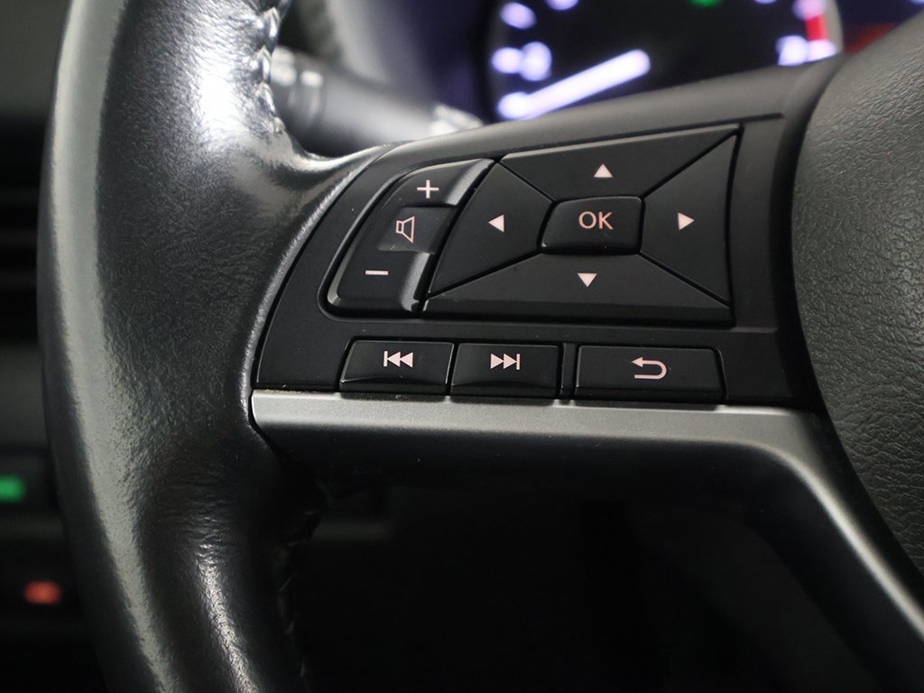 Used 2022 Nissan Sentra SV image 34