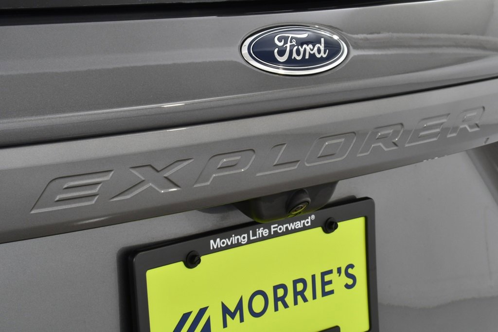 Used 2023 Ford Explorer XLT w/ Equipment Group 202A image 24