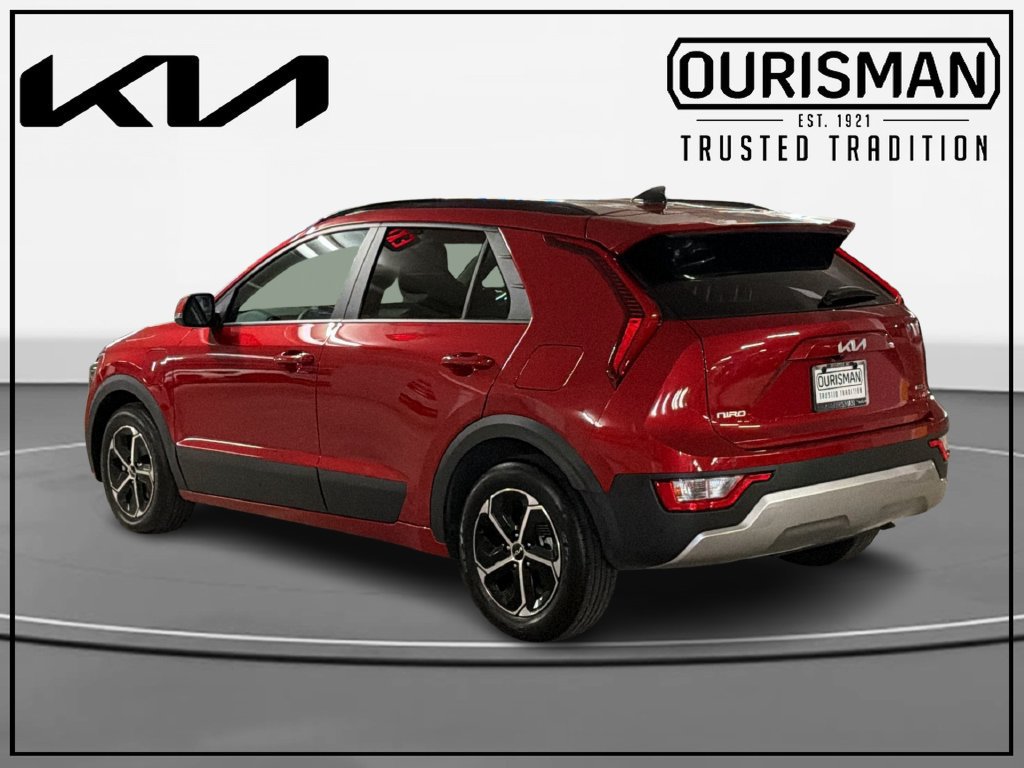 Certified 2024 Kia Niro EX w/ EX Cold Weather Package FWD image 3