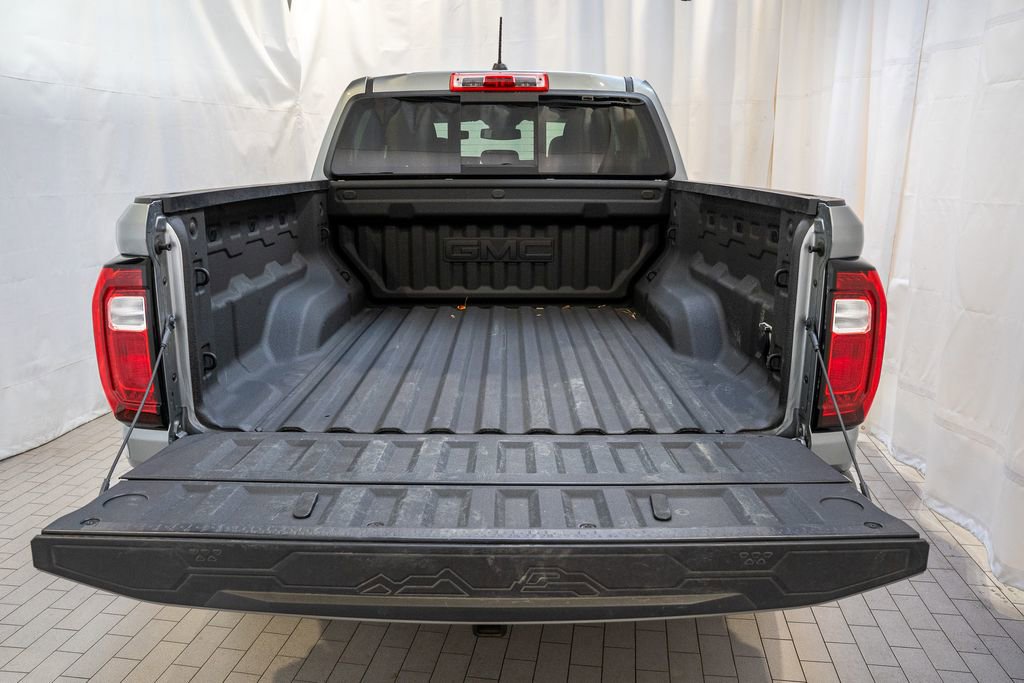 Used 2024 GMC Canyon AT4 w/ AT4 Premium Package image 6