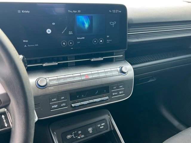 Certified 2024 Hyundai Kona SE FWD image 18