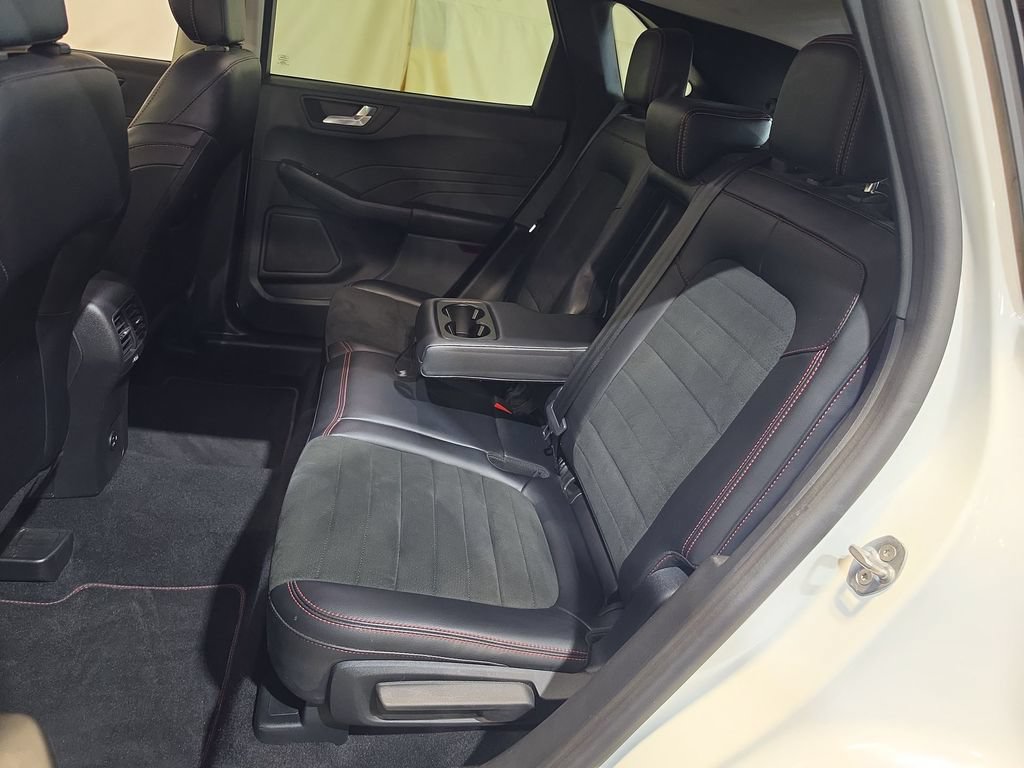 Used 2021 Ford Escape SEL w/ SEL Stealth AWD Package image 24