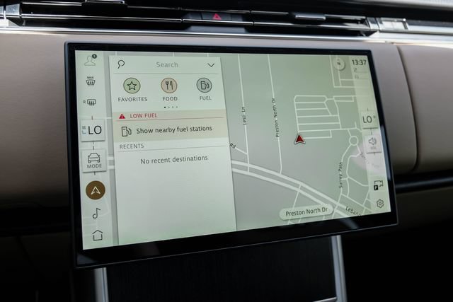 New 2026 Land Rover Range Rover SE AWD/4WD image 27