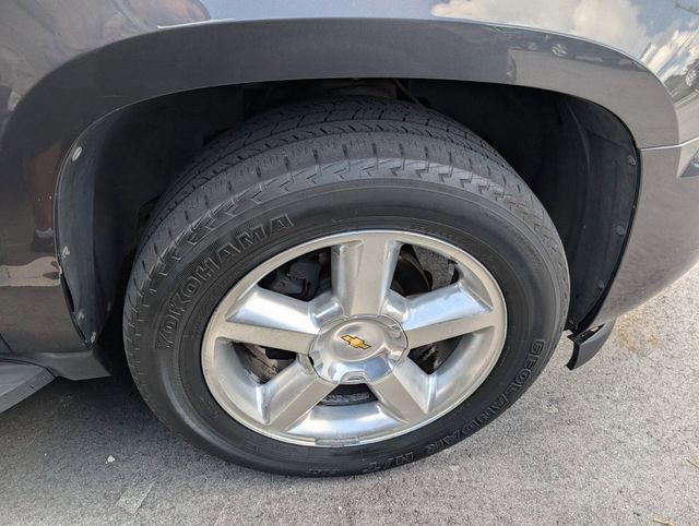 Used 2011 Chevrolet Avalanche LS w/ Texas Edition RWD image 18