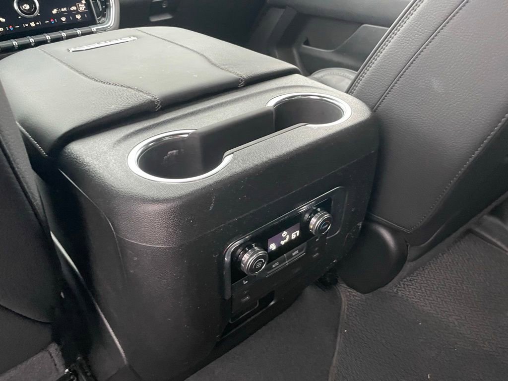 Used 2025 GMC Yukon Denali image 23