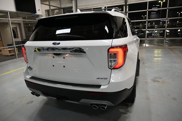 Used 2022 Ford Explorer King Ranch w/ Class IV Trailer Tow Package image 5