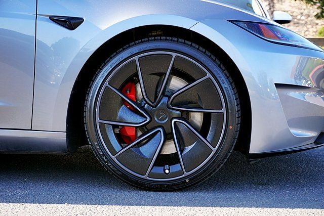 Used 2025 Tesla Model 3 Performance AWD/4WD image 8