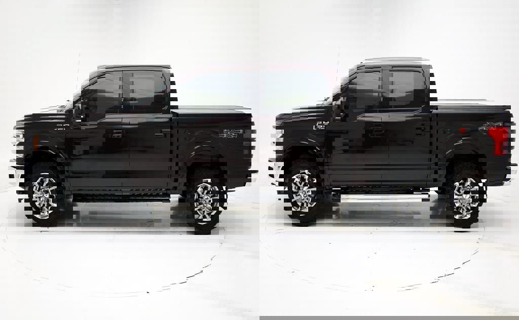 Used 2019 Ford F150 Lariat w/ Equipment Group 501A Mid image 6