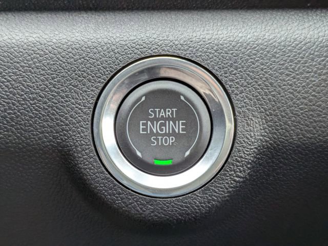 Used 2026 GMC Terrain AT4 w/ Convenience Package III image 31