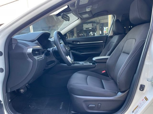 Used 2023 Nissan Altima 2.5 SV FWD image 19
