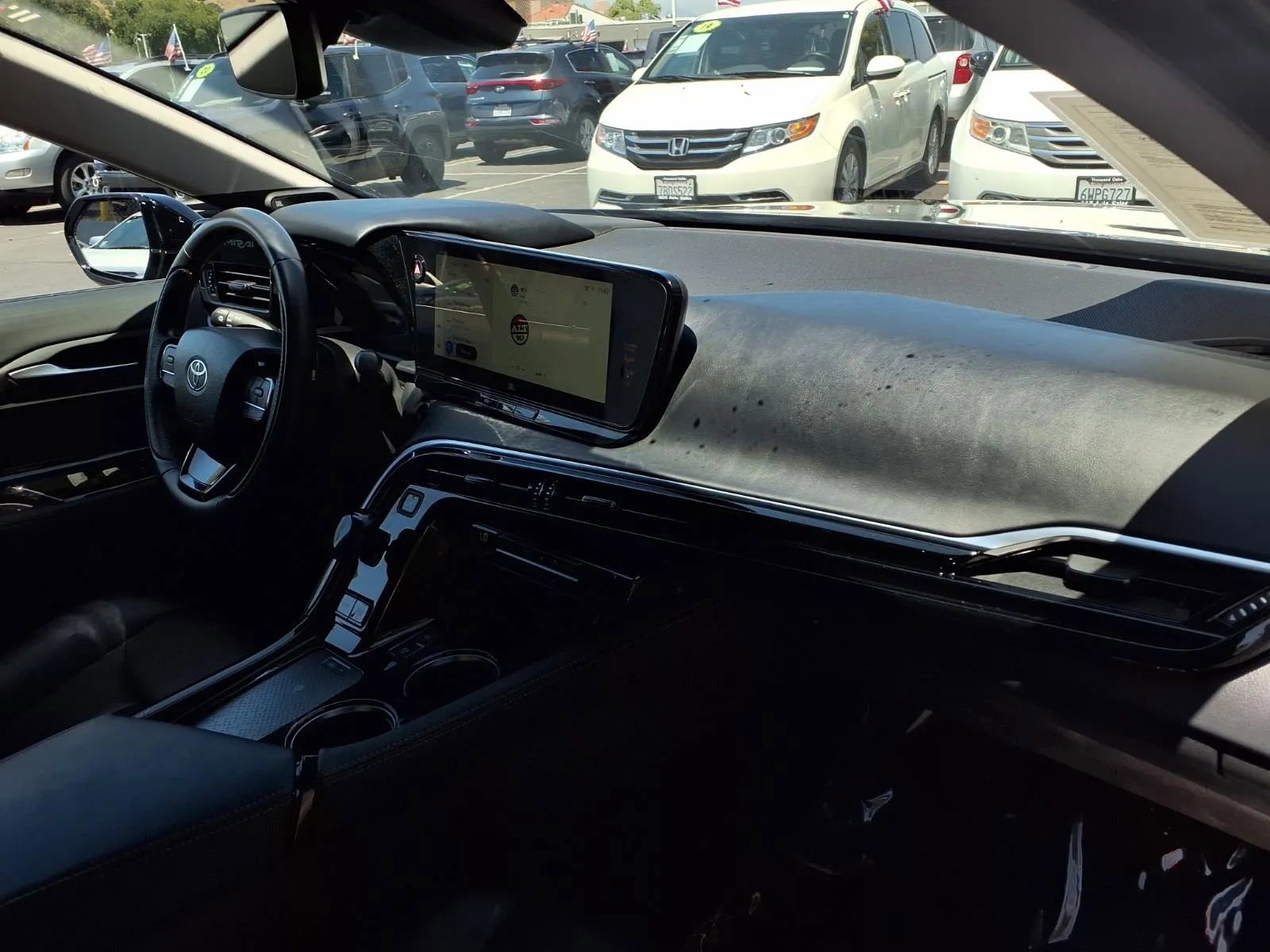 Used 2023 Toyota Mirai w/ Advanced Technology Package RWD image 19