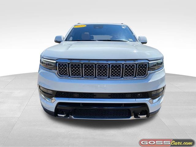 Certified 2022 Jeep Grand Wagoneer Series III w/ Rear Seat Video Group 1 AWD/4WD video 2
