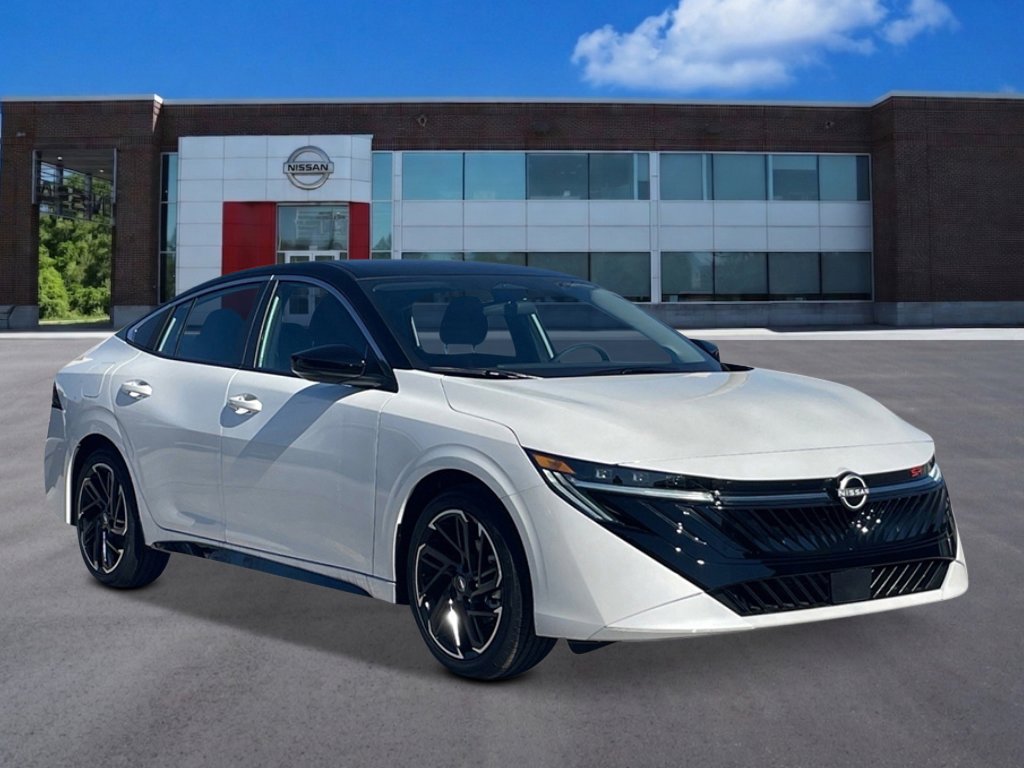 New 2026 Nissan Sentra SR w/ Floor Mat Package FWD image 7