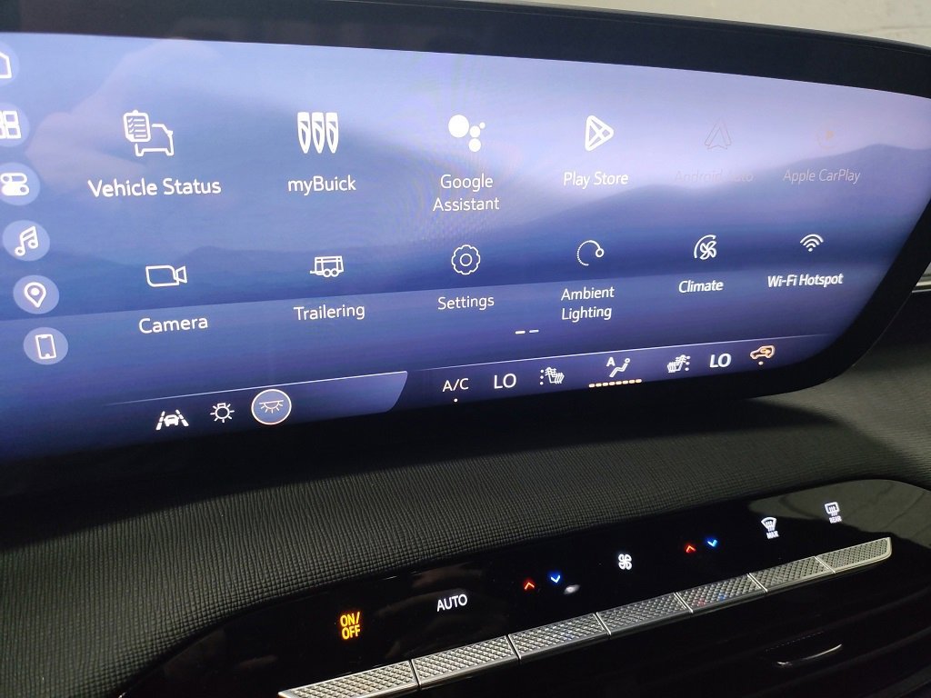 New 2026 Buick Enclave Sport Touring w/ Power Package image 32