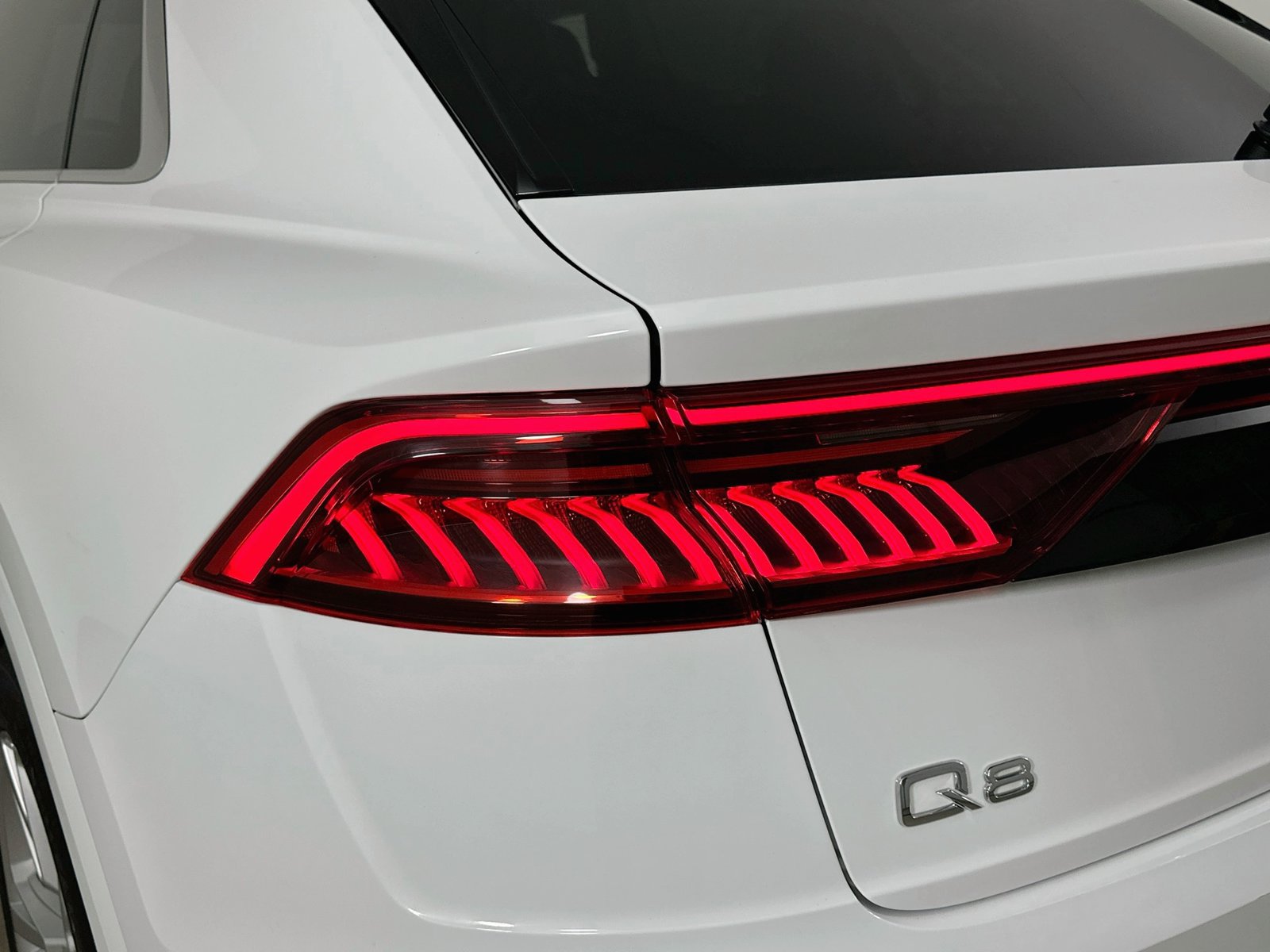 Certified 2023 Audi Q8 Premium w/ Convenience Package AWD/4WD image 12
