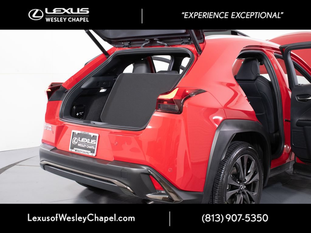 Used 2019 Lexus UX 200 F Sport w/ F Sport Premium Package FWD image 12