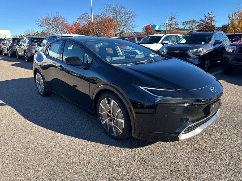 New 2026 Toyota Prius Plug-In Hybrid image 9