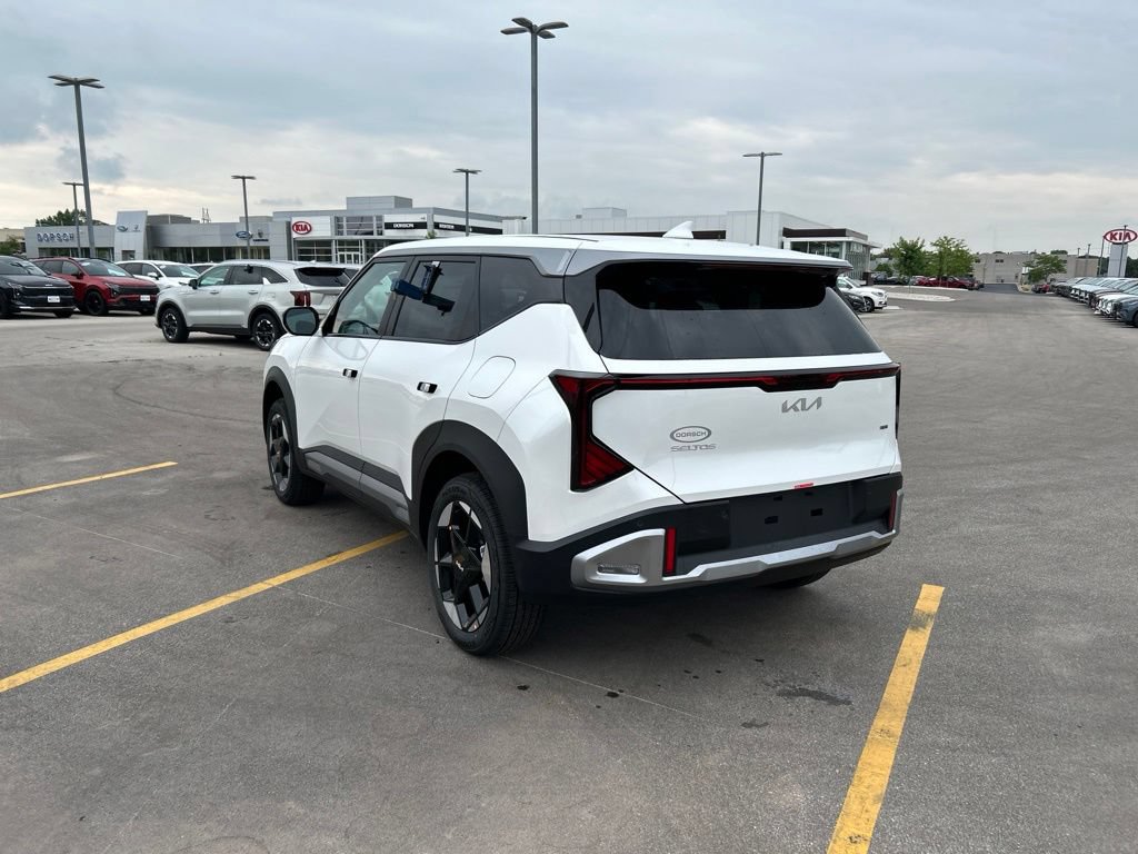 New 2027 Kia Seltos S AWD/4WD image 8