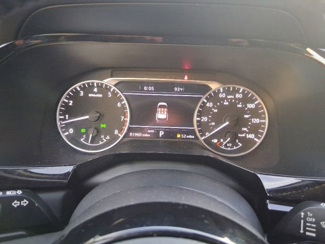 Used 2022 Nissan Pathfinder SL AWD/4WD image 5